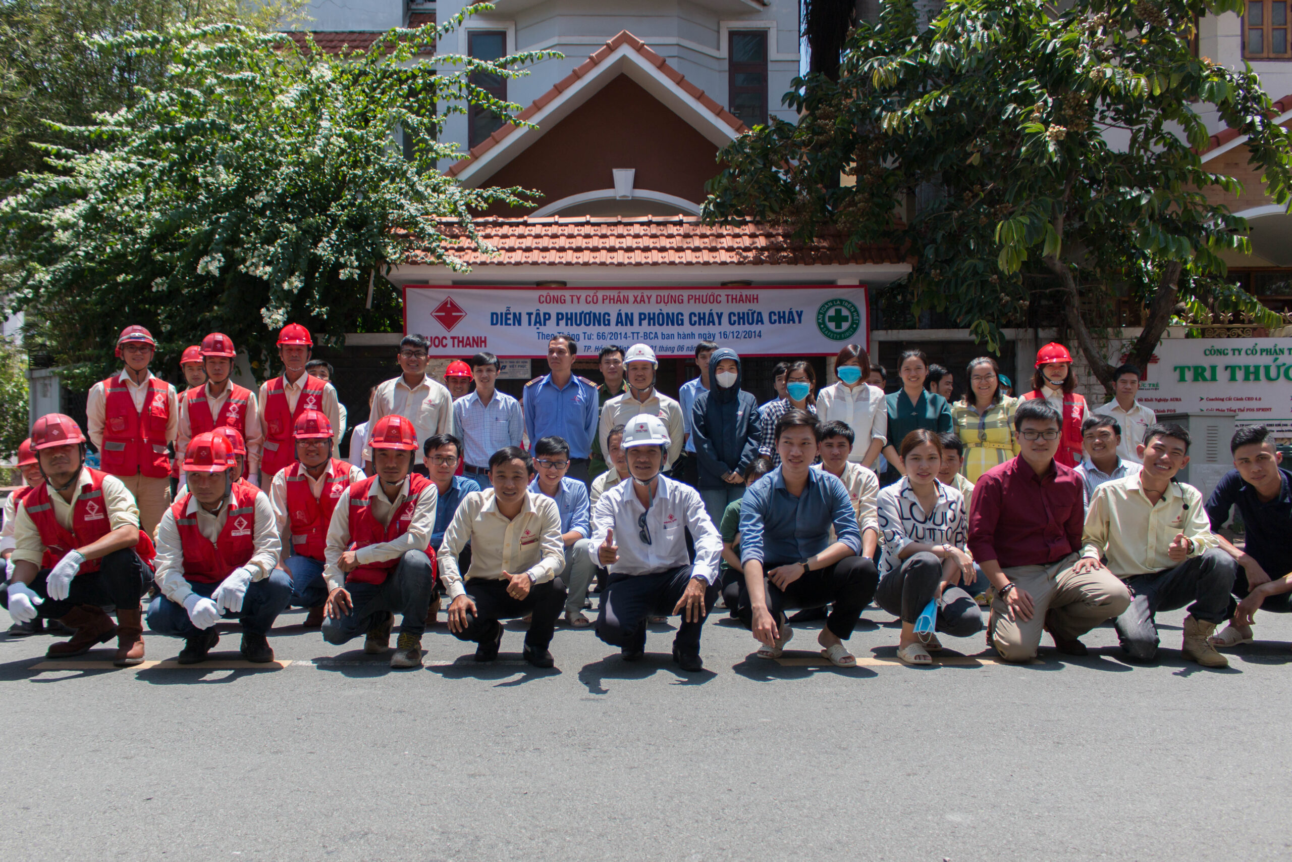 MONTHLY MEETING BETWEEN SAFETY BOARD AND PR DEPARTMENT – PHUOC THANH CONS CORPORATION 01/06/2019