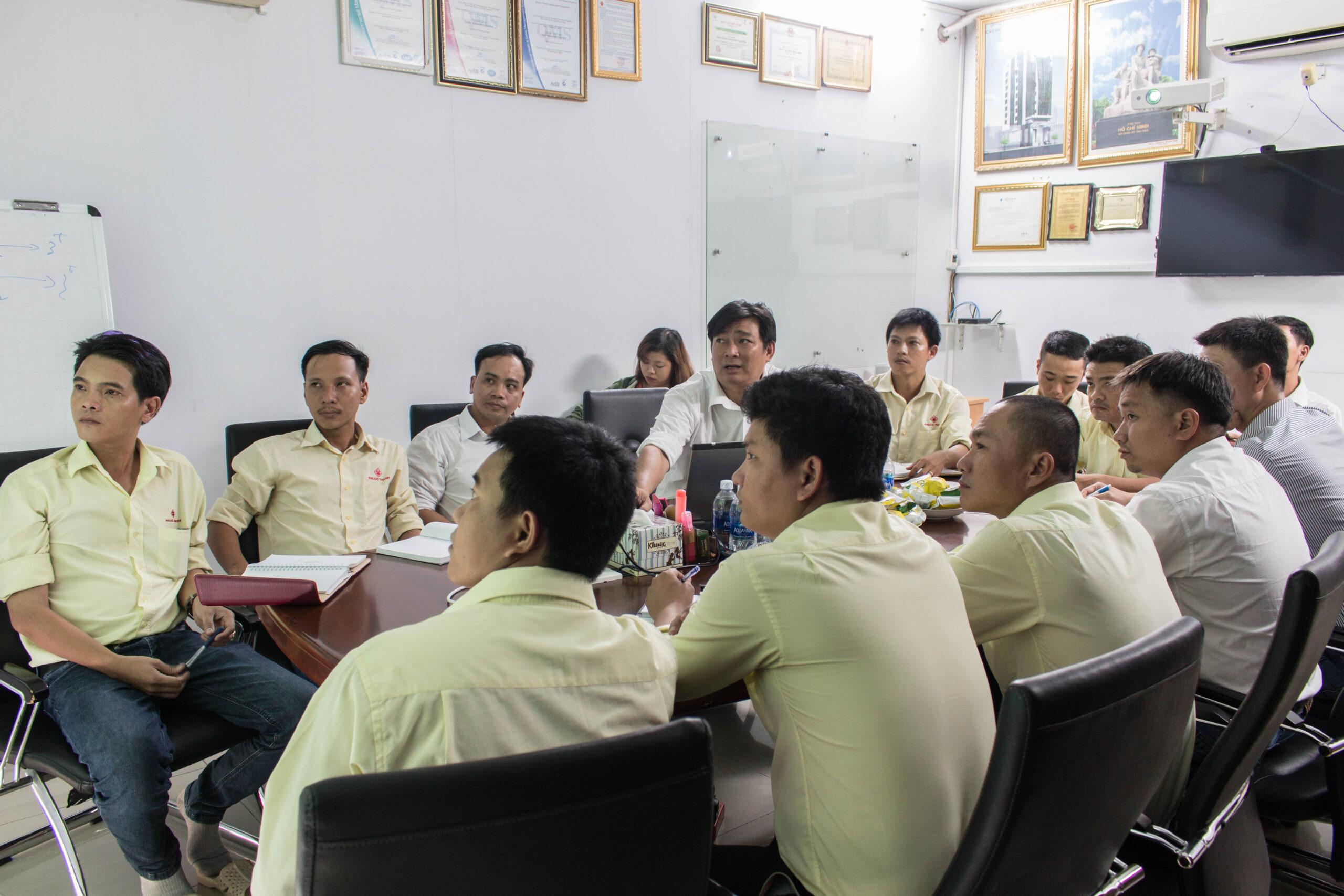 福成建築股份公司管理幹部知識培訓章程