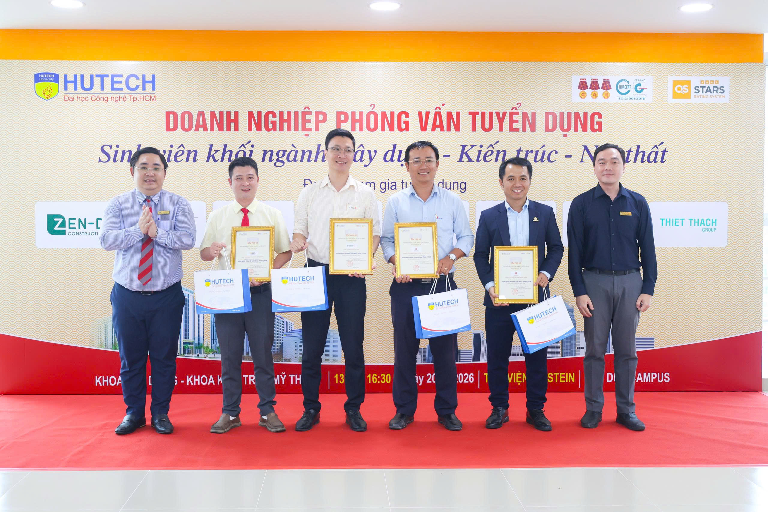 PHƯỚC THÀNH THAM GIA CHƯƠNG TRÌNH “DOANH NGHIỆP PHỎNG VẤN TUYỂN DỤNG” TẠI HUTECH