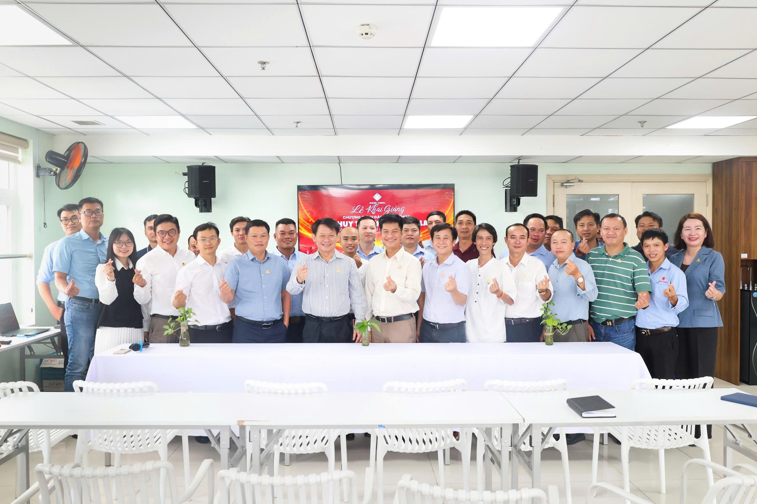 CHỈ HUY TRƯỞNG TƯƠNG LAI: HÀNH TRÌNH BỨT PHÁ DÀNH CHO ĐỘI NGŨ CHỈ HUY PHÓ PHƯỚC THÀNH